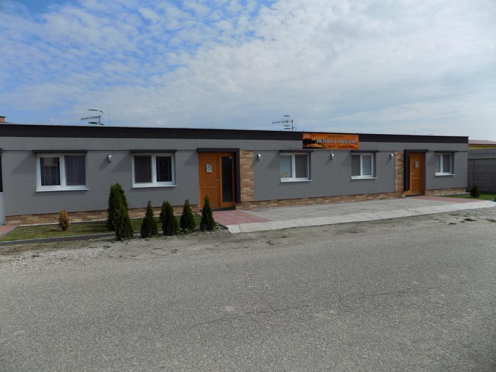 Viktoria&Krisztian Apartments Вельки-Медер Экстерьер фото